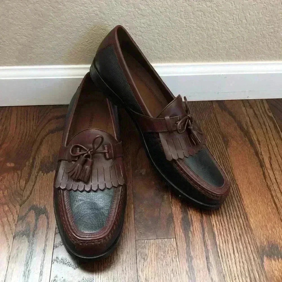 Johnston & Murphy Aragon Kiltie Tassel Loafter Men’s 13 M Black/Brown 20 0592